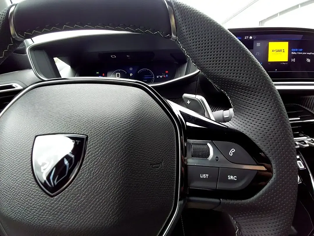 Peugeot 2008 - Thumbnail 13