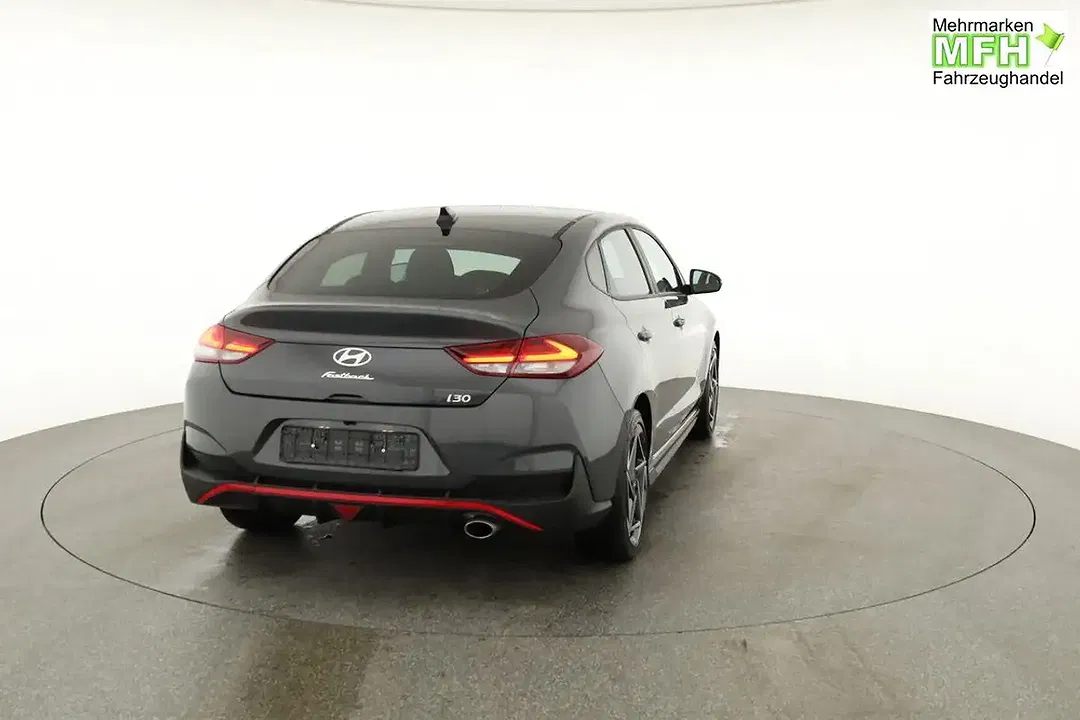 Hyundai i30 - Thumbnail 14