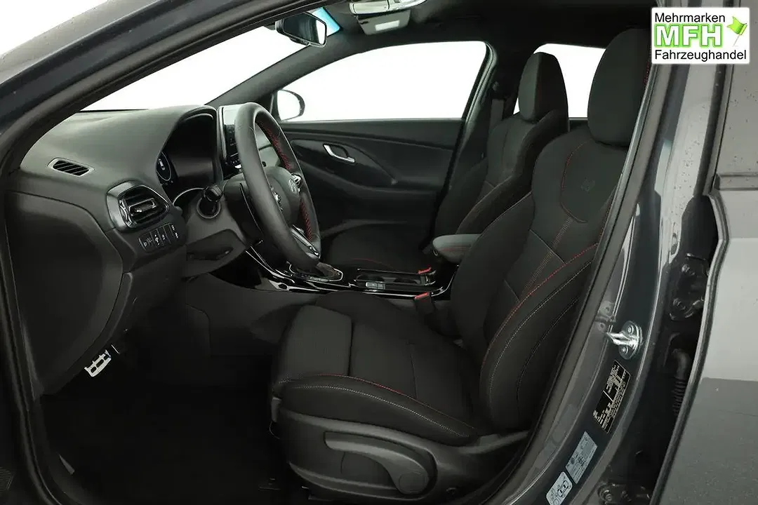 Hyundai i30 - Thumbnail 9