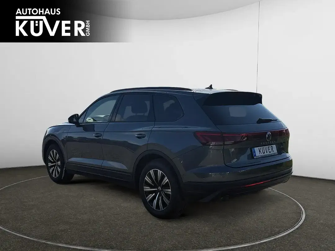 Volkswagen Touareg - Thumbnail 4