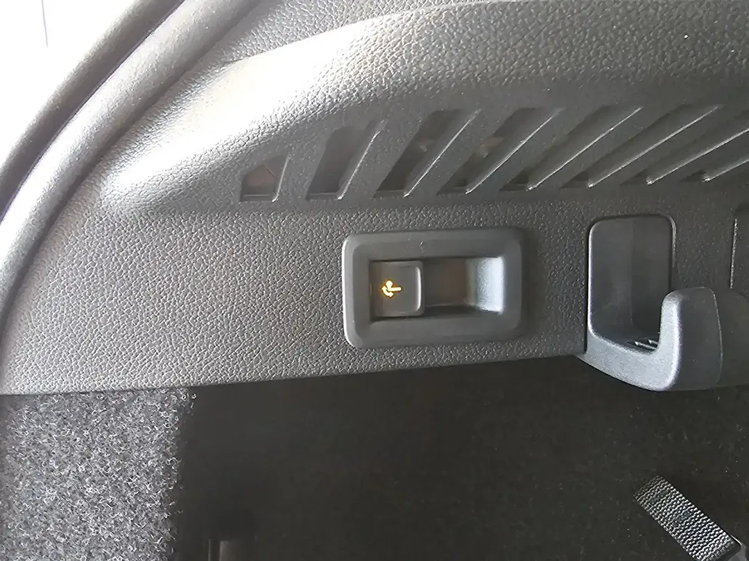 Skoda Kamiq - Thumbnail 3
