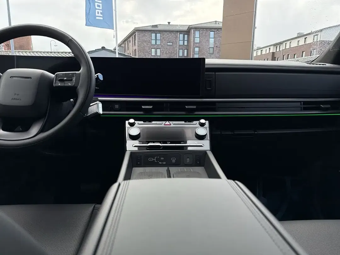 Hyundai SANTA FE - Thumbnail 9