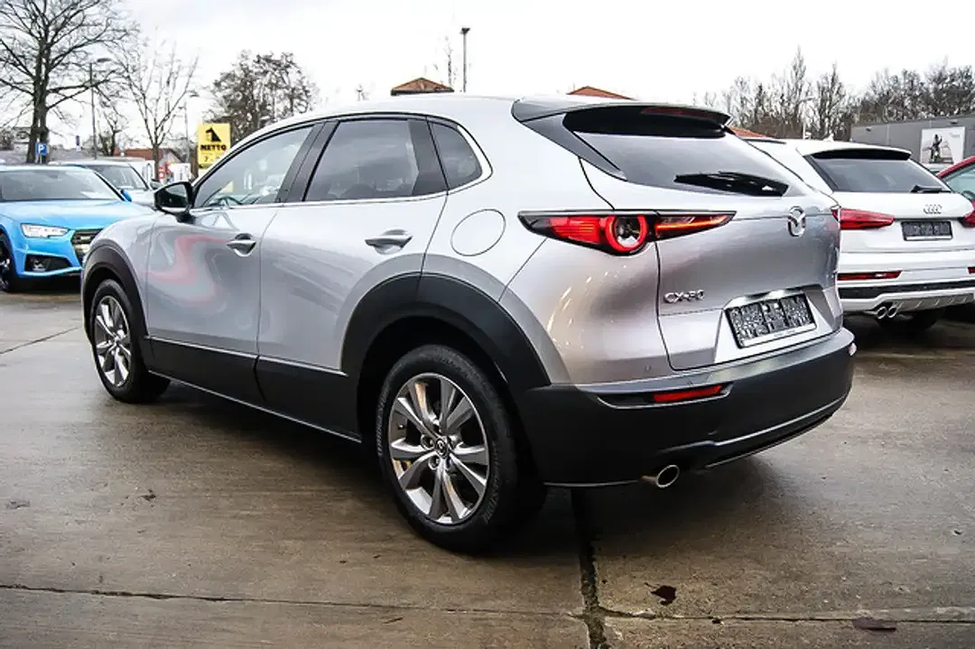 Mazda CX-30 - Thumbnail 3