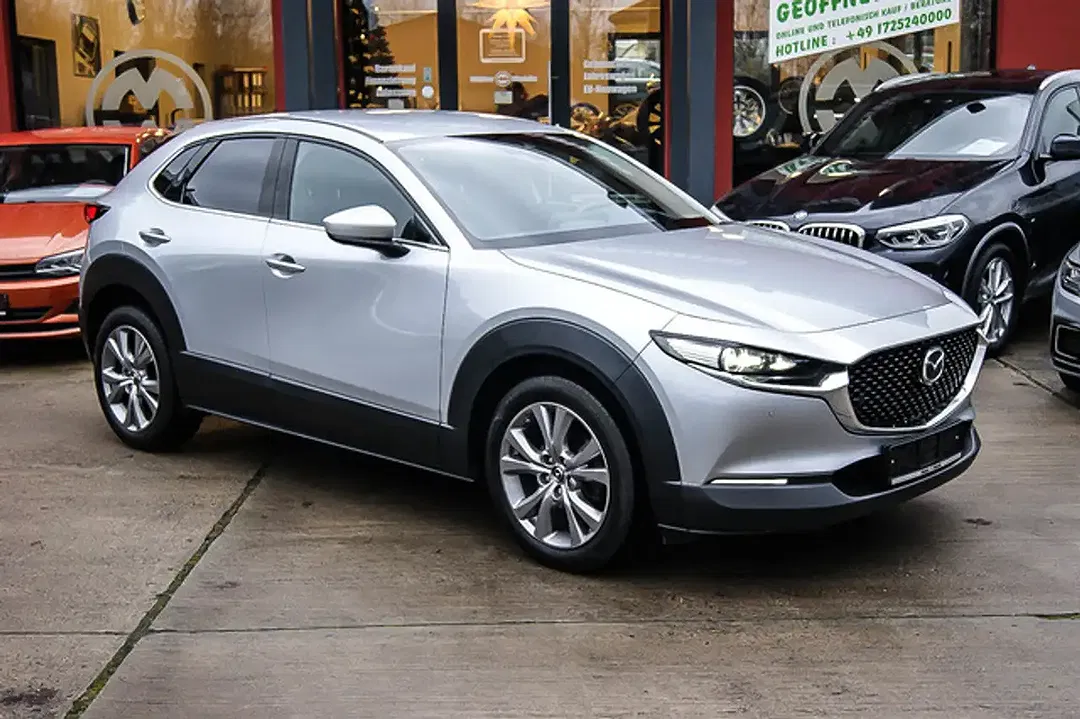 Mazda CX-30 - Thumbnail 4