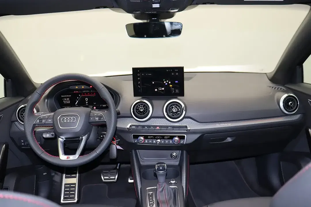 Audi SQ2 - Thumbnail 15
