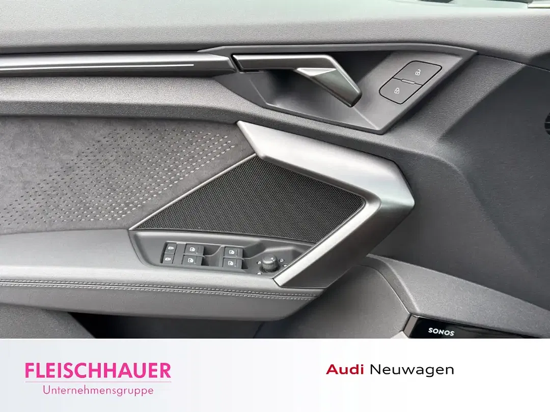 Audi RS3 - Thumbnail 8