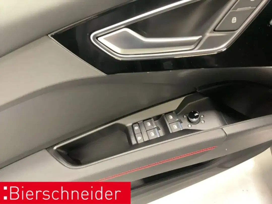 Audi Q4 e-tron - Thumbnail 8