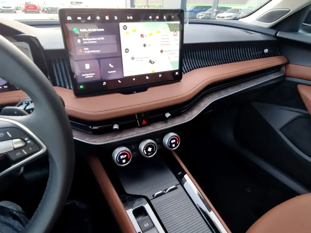 Skoda Superb - Thumbnail 12