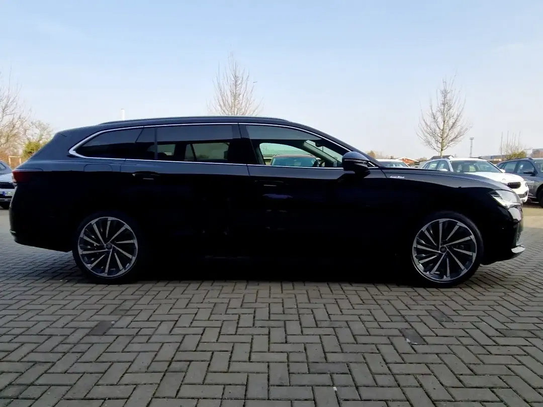 Skoda Superb - Thumbnail 6