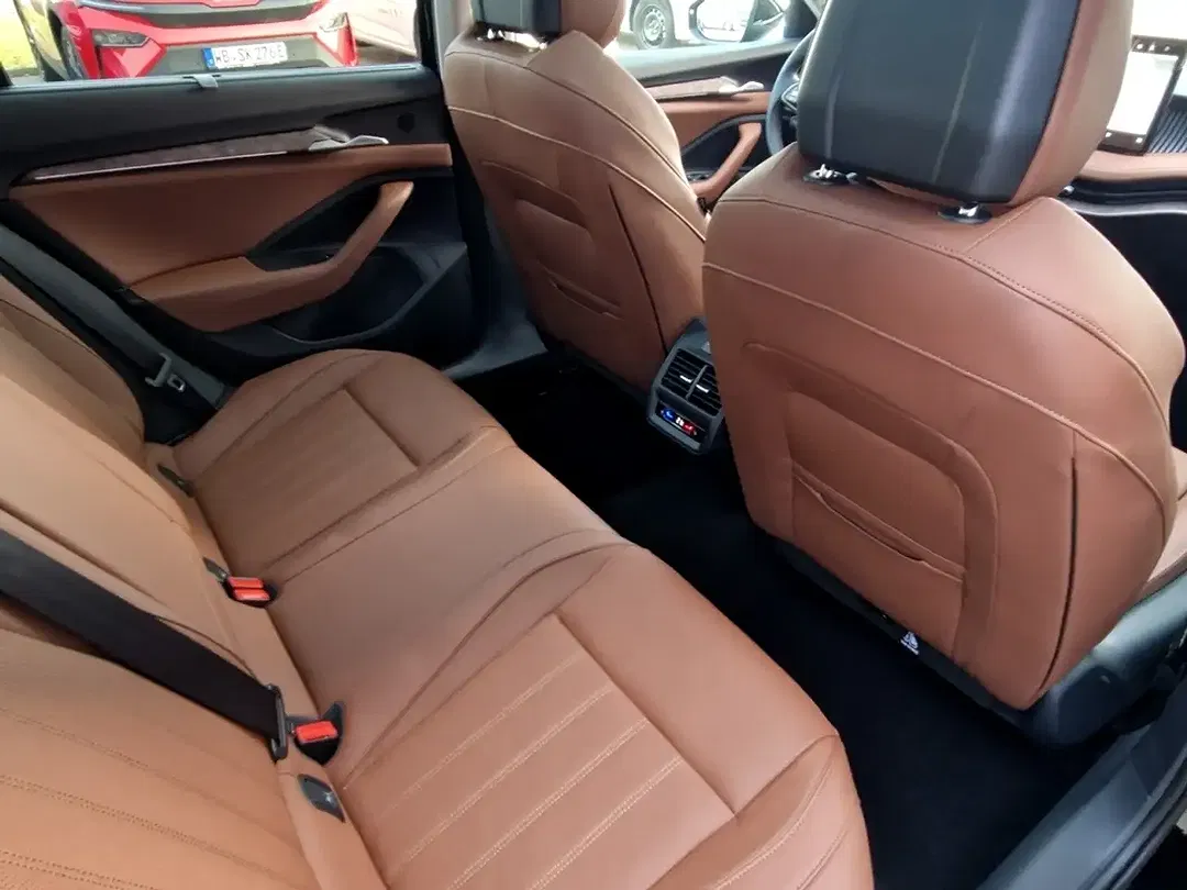 Skoda Superb - Thumbnail 9