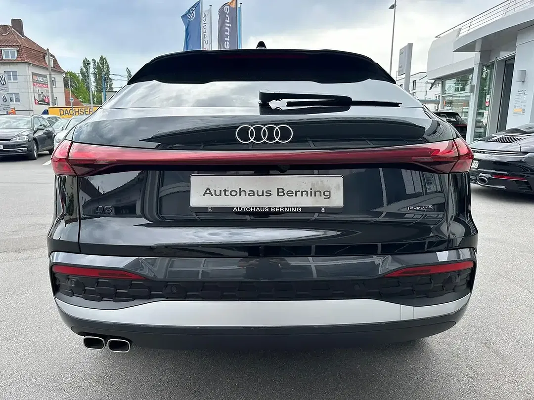 Audi Q5 - Thumbnail 6