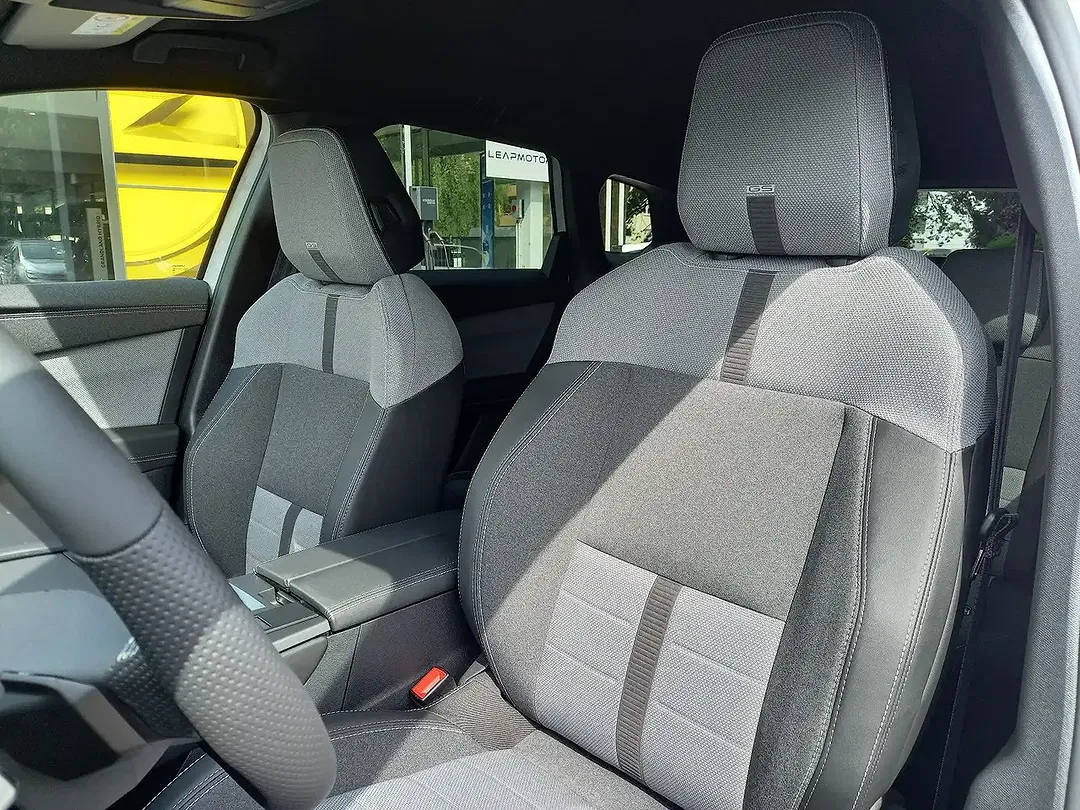 Opel Grandland X - Thumbnail 9
