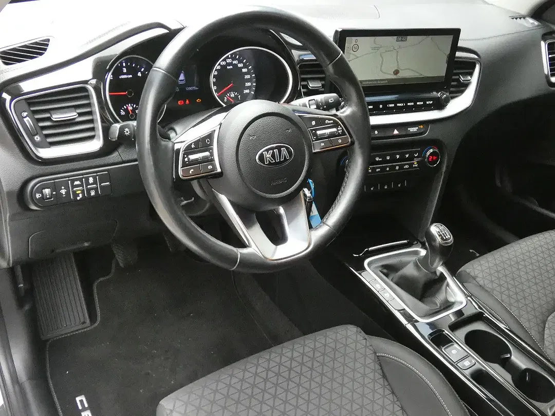 Kia Ceed SW / cee'd SW - Thumbnail 10