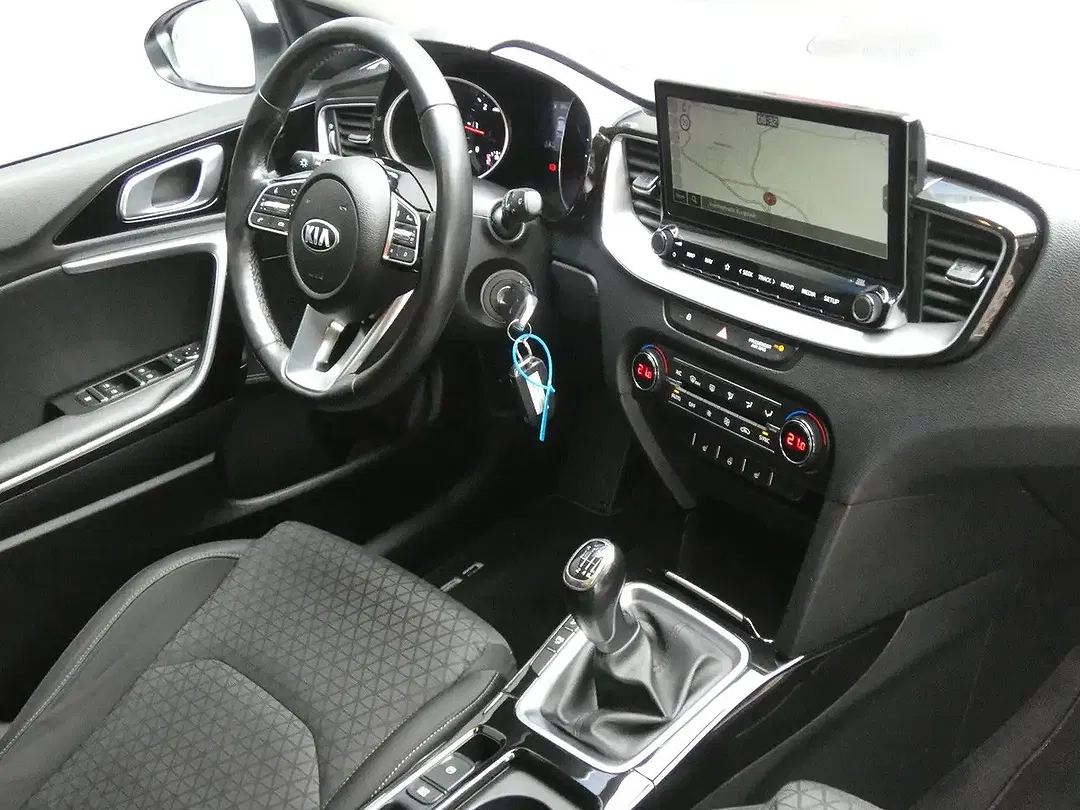Kia Ceed SW / cee'd SW - Thumbnail 13