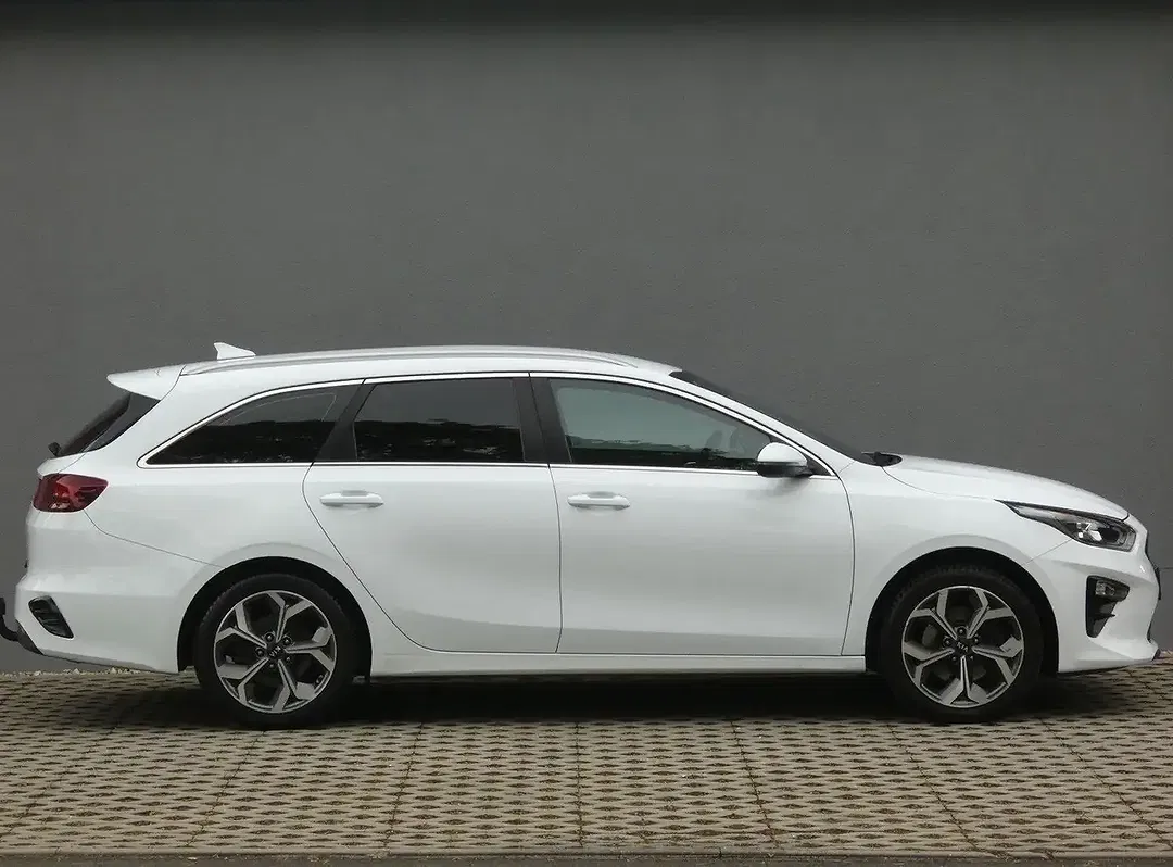 Kia Ceed SW / cee'd SW - Thumbnail 4