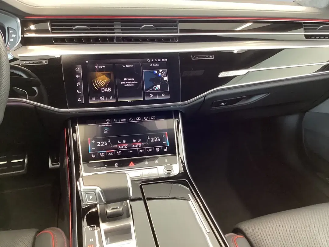 Audi S8 - Thumbnail 13