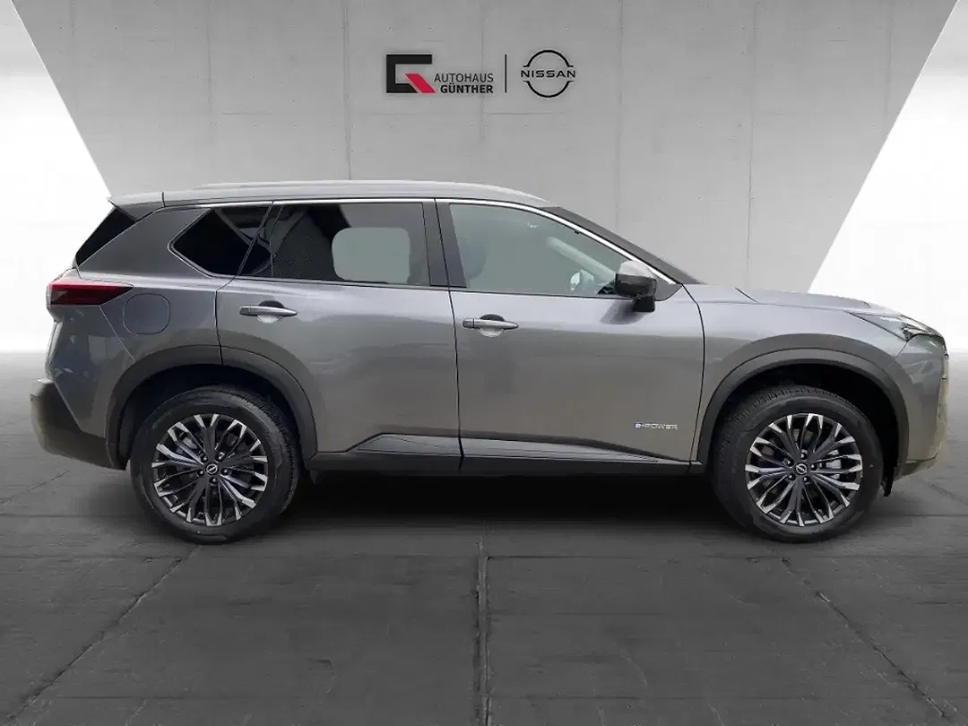 Nissan X-Trail - Thumbnail 4
