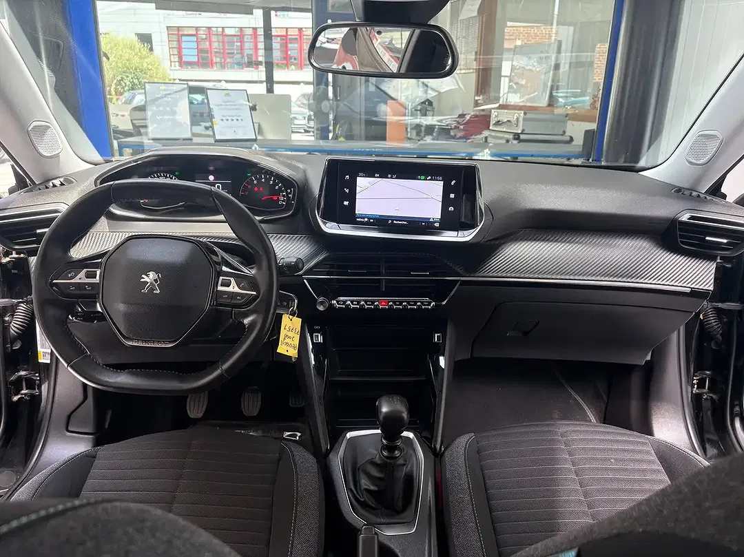 Peugeot 2008 - Thumbnail 11