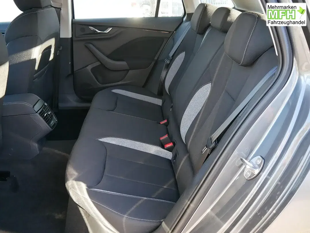 Skoda Scala - Thumbnail 6