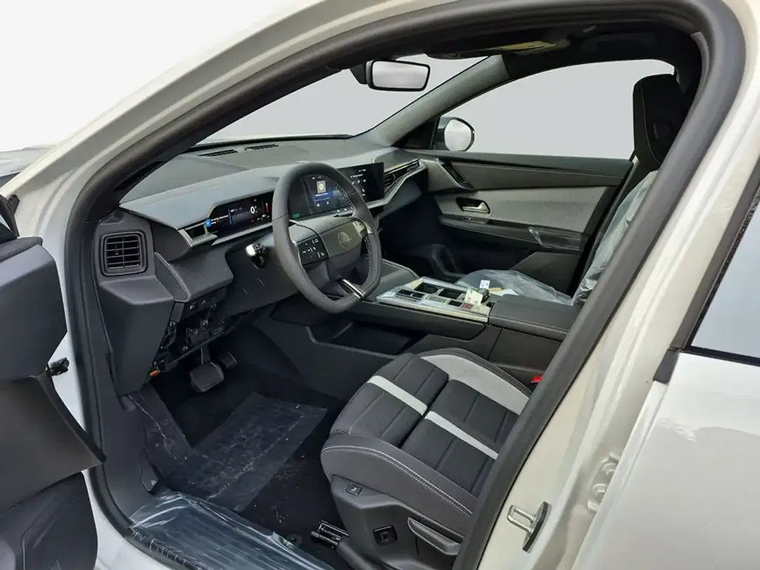 Opel Grandland - Thumbnail 8