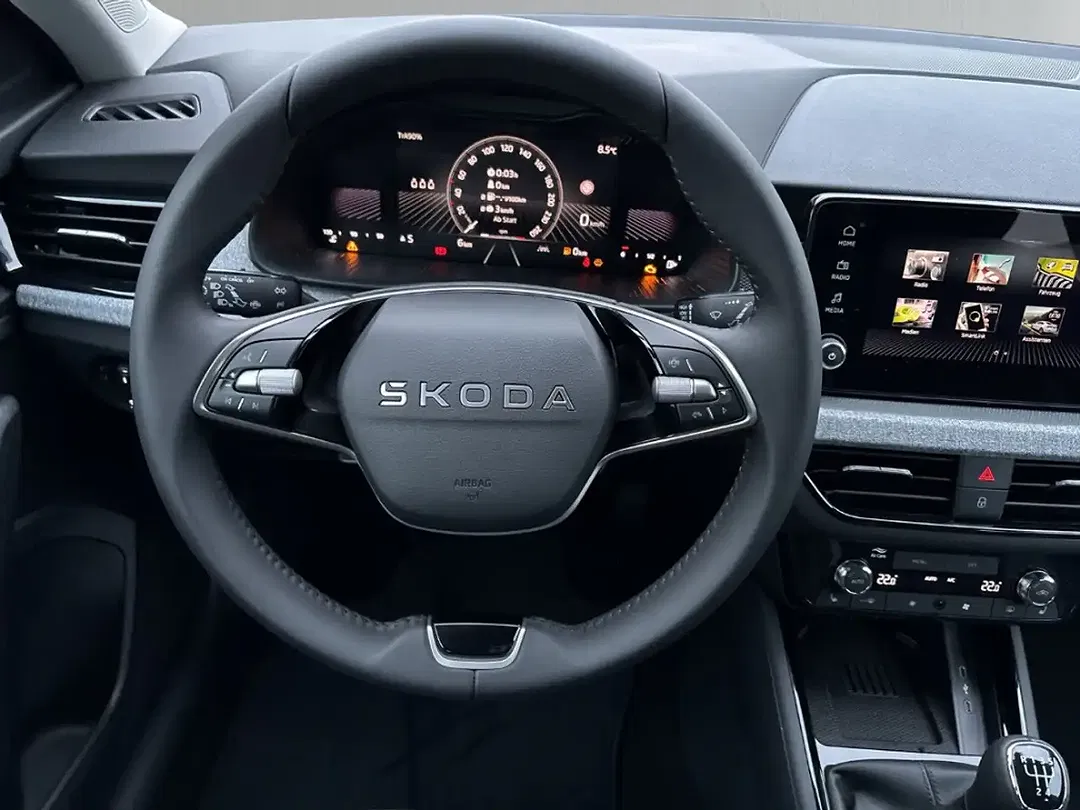 Skoda Scala - Thumbnail 11