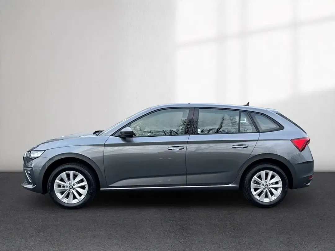 Skoda Scala - Thumbnail 2