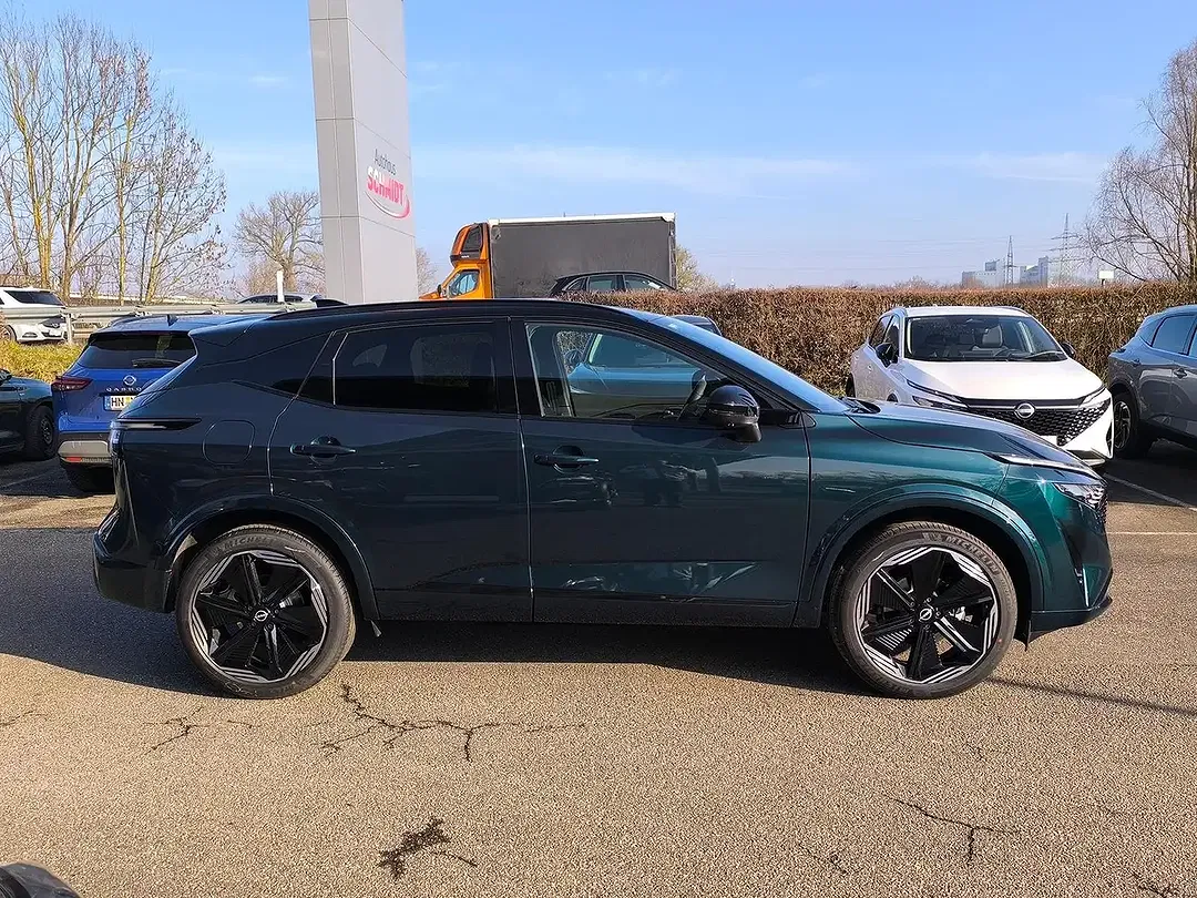 Nissan Qashqai - Thumbnail 4