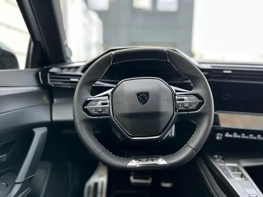 Peugeot 308 - Thumbnail 13