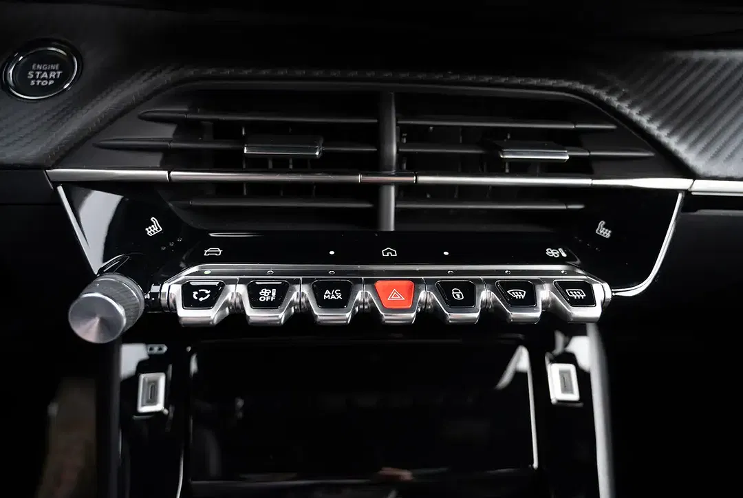 Peugeot 2008 - Thumbnail 11