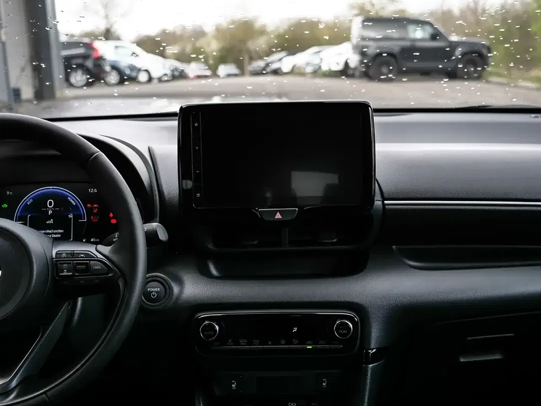 Mazda 2 - Thumbnail 10