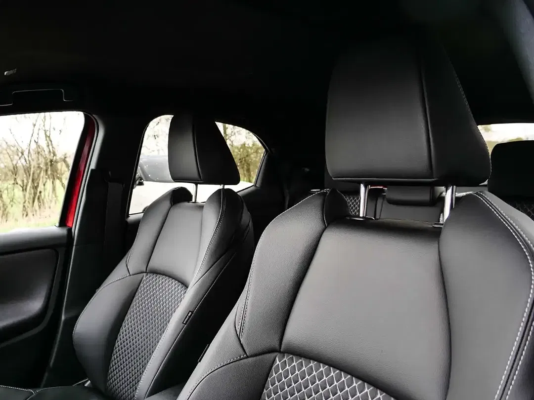 Mazda 2 - Thumbnail 7