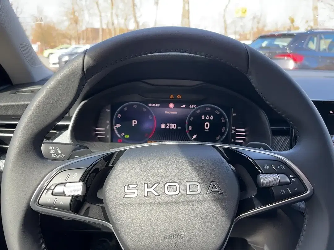 Skoda Kamiq - Thumbnail 11