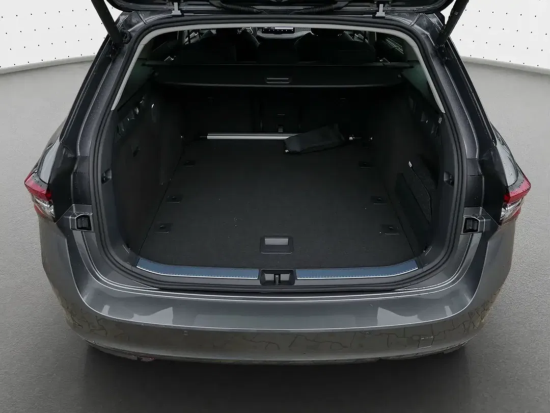 Skoda Superb - Thumbnail 10