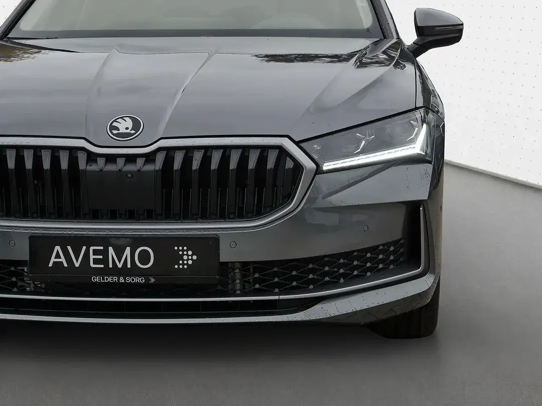 Skoda Superb - Thumbnail 11