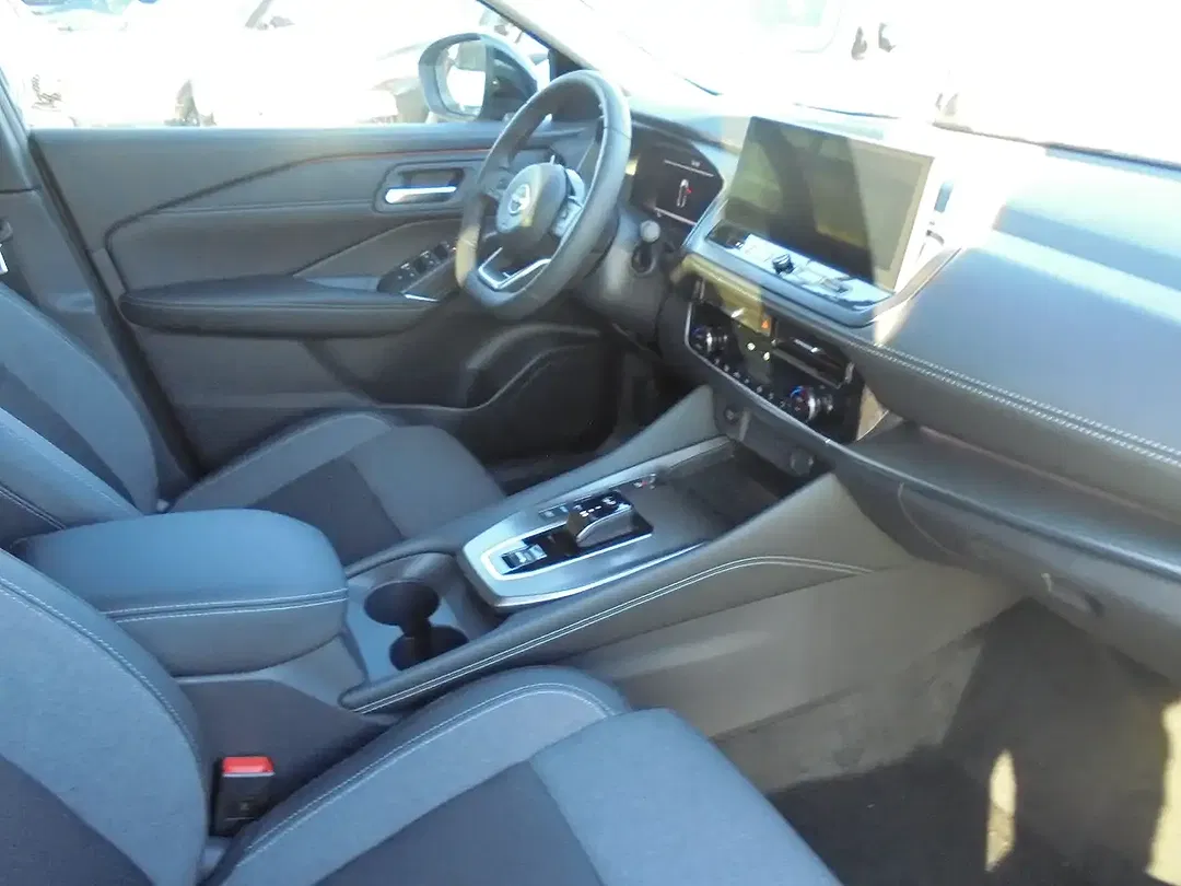 Nissan Qashqai - Thumbnail 9