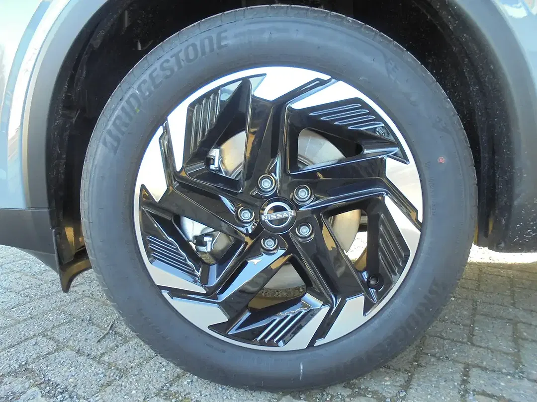Nissan Qashqai - Thumbnail 6