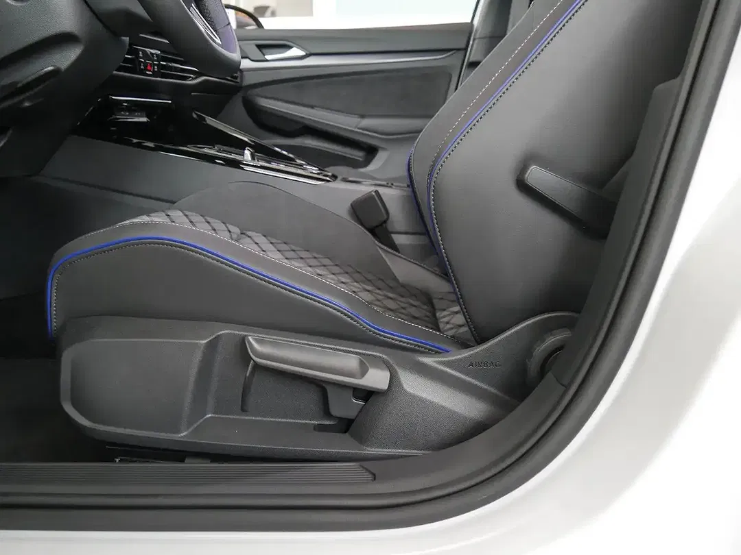 Volkswagen Golf Variant - Thumbnail 13