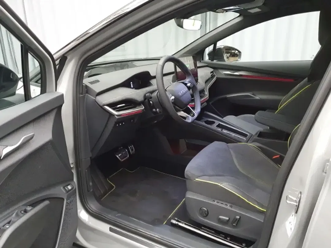 Skoda Elroq - Thumbnail 6