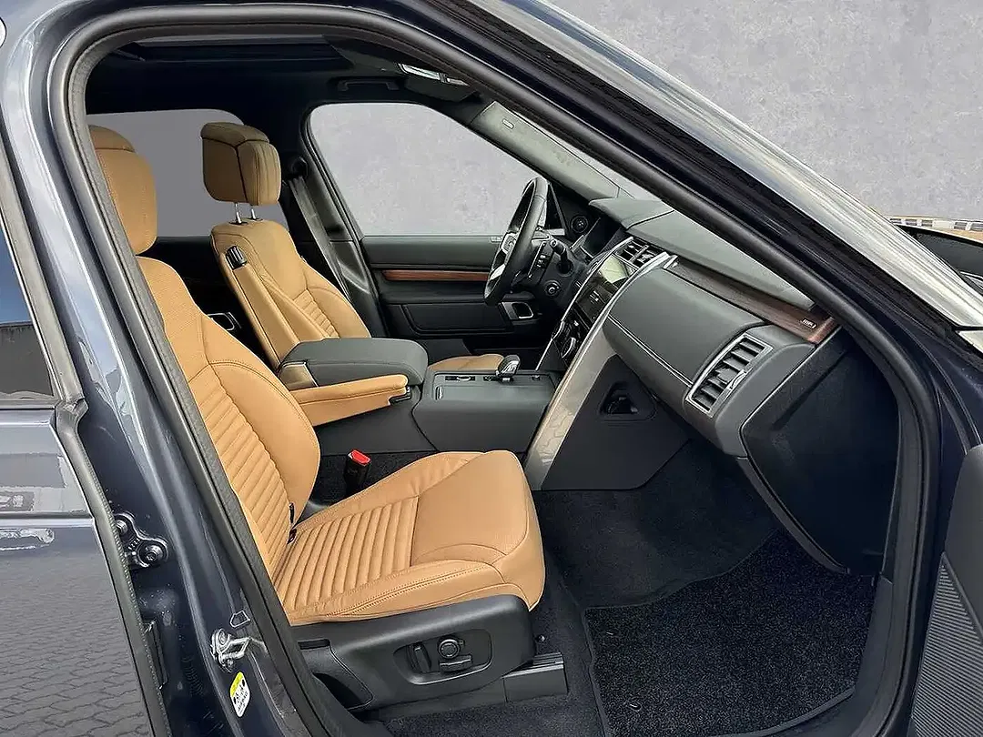 Land Rover Discovery - Thumbnail 3