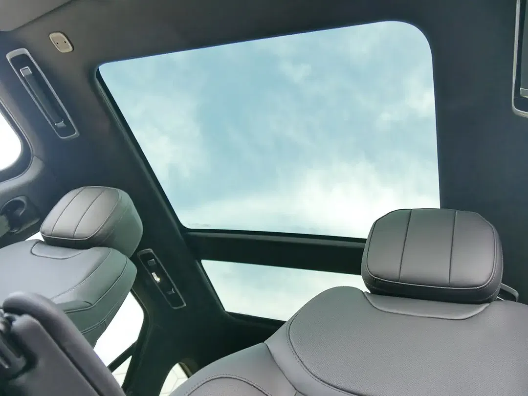 Land Rover Range Rover Sport - Thumbnail 15