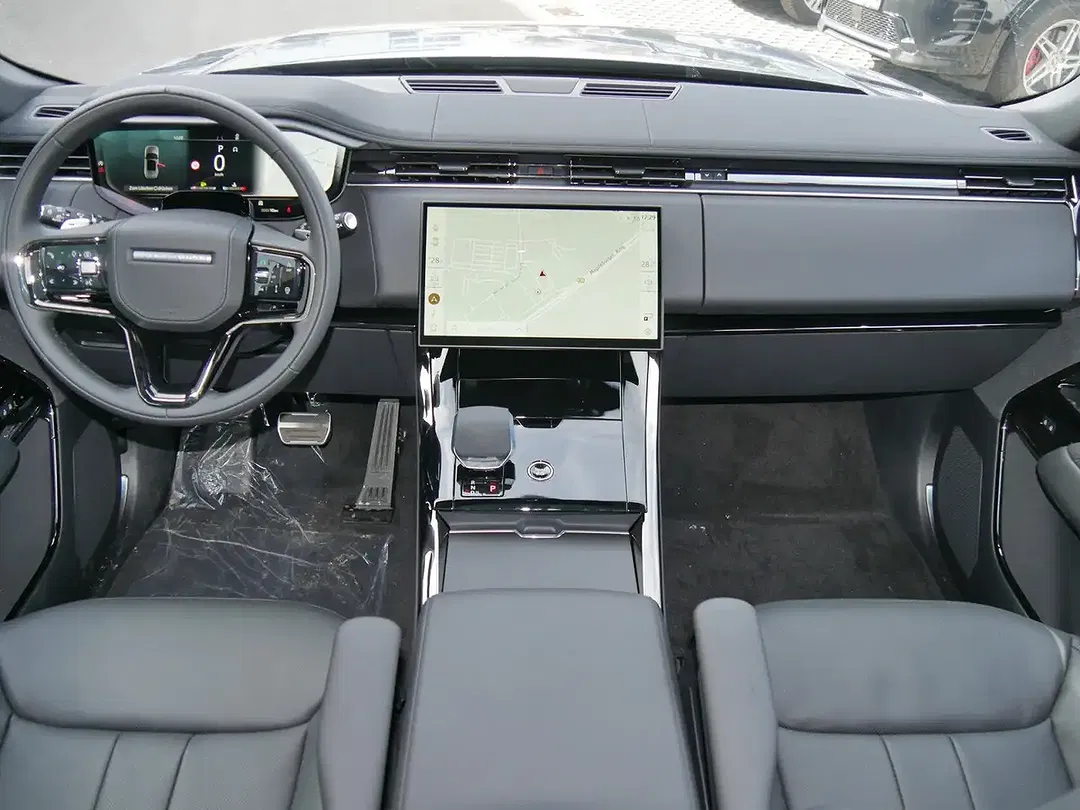 Land Rover Range Rover Sport - Thumbnail 4