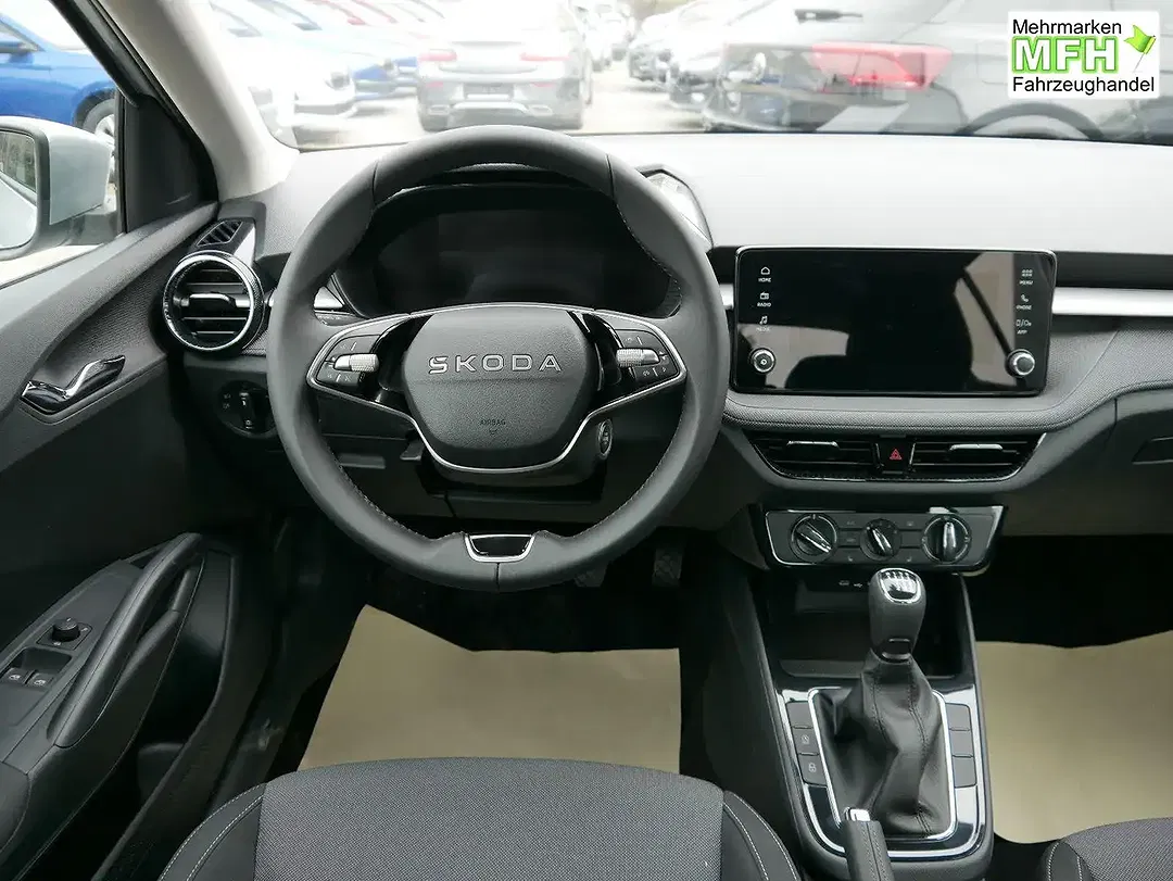 Skoda Fabia - Thumbnail 11