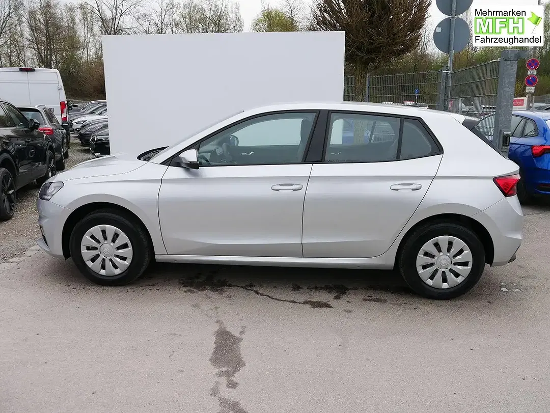 Skoda Fabia - Thumbnail 5