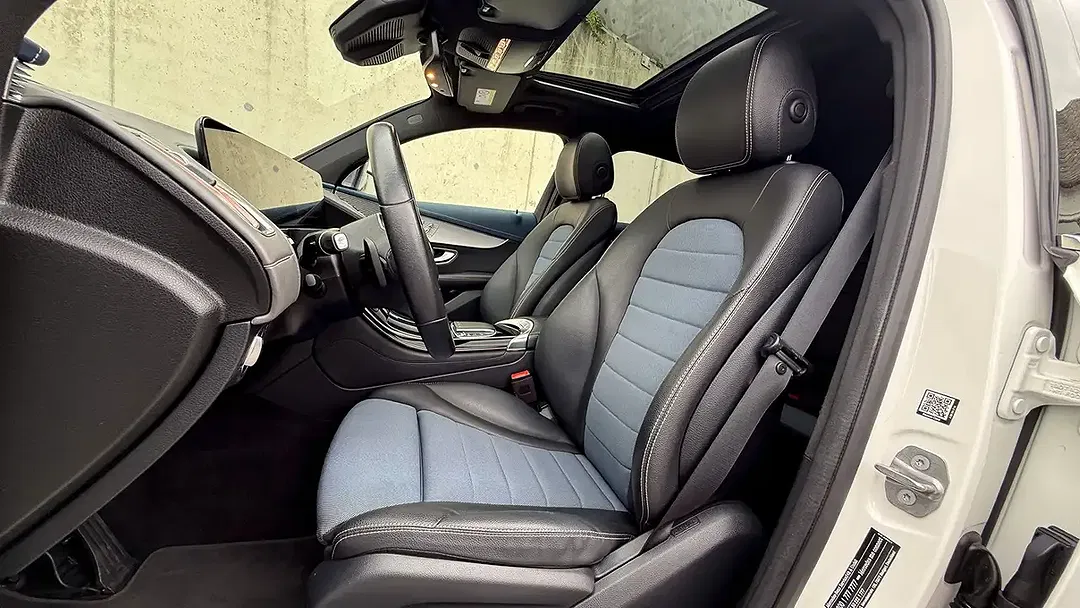 Mercedes-Benz EQC 400 - Thumbnail 8