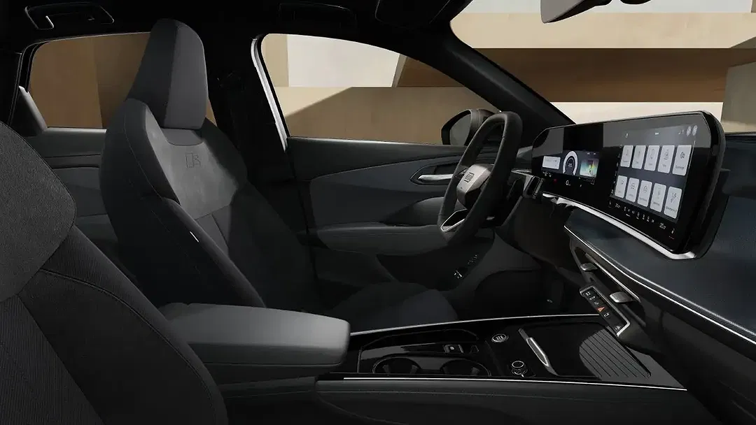Audi Q3 - Thumbnail 9