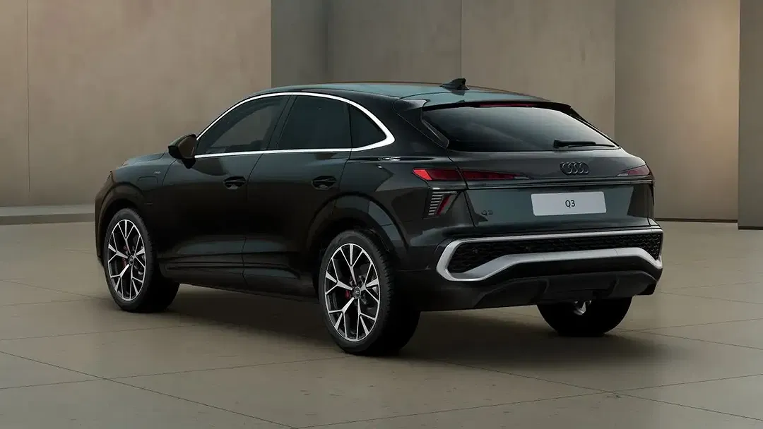 Audi Q3 - Thumbnail 4