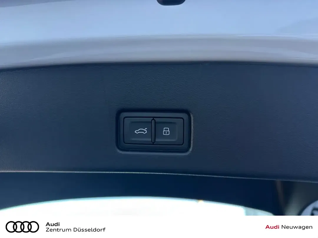 Audi Q4 e-tron - Thumbnail 10