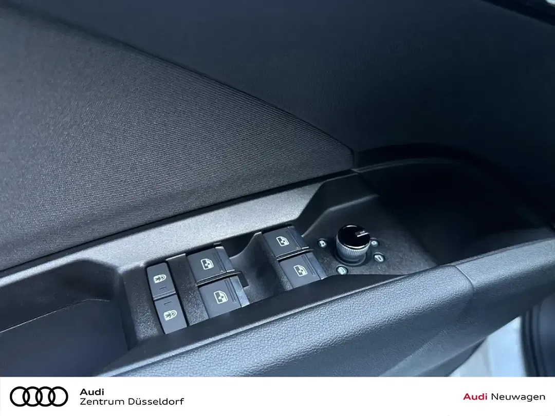 Audi Q4 e-tron - Thumbnail 11