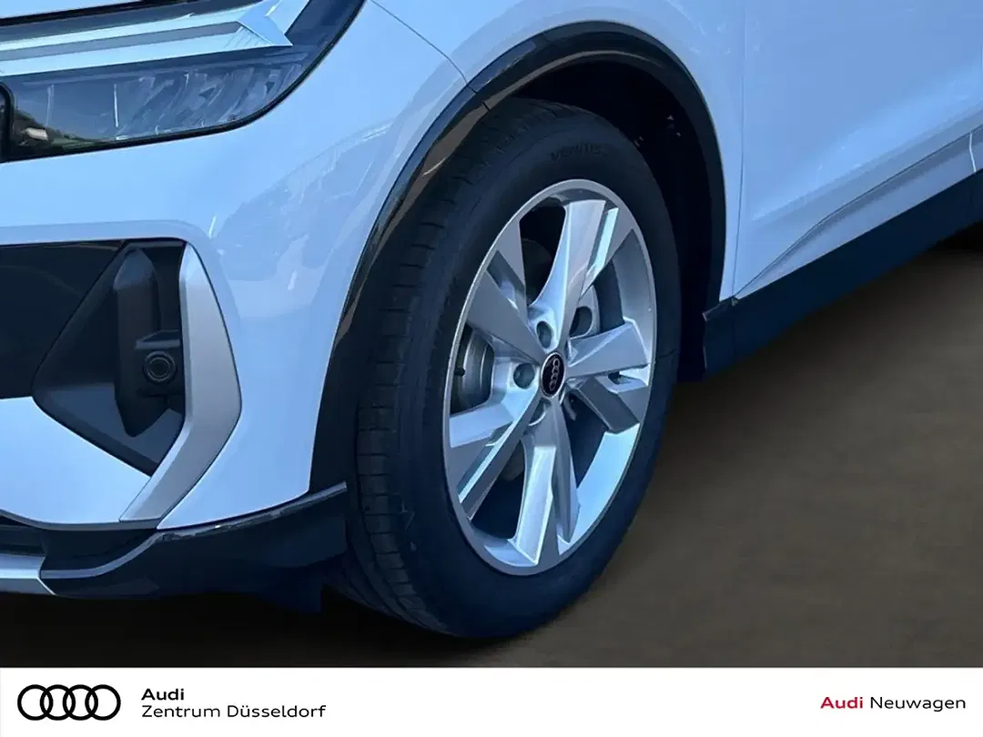 Audi Q4 e-tron - Thumbnail 9