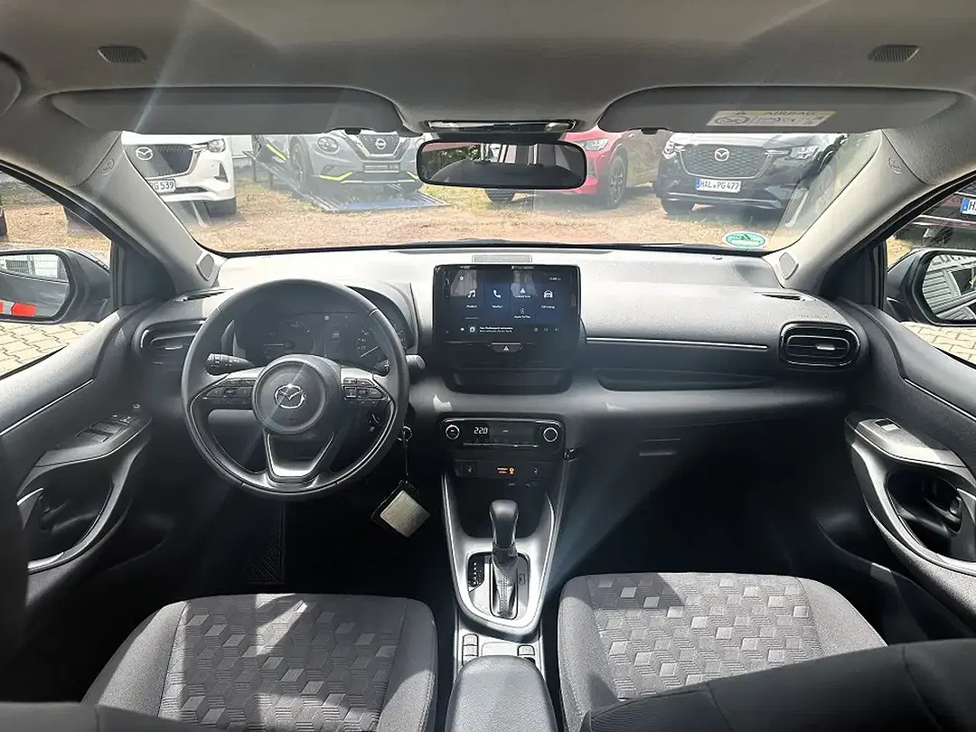 Mazda 2 - Thumbnail 9